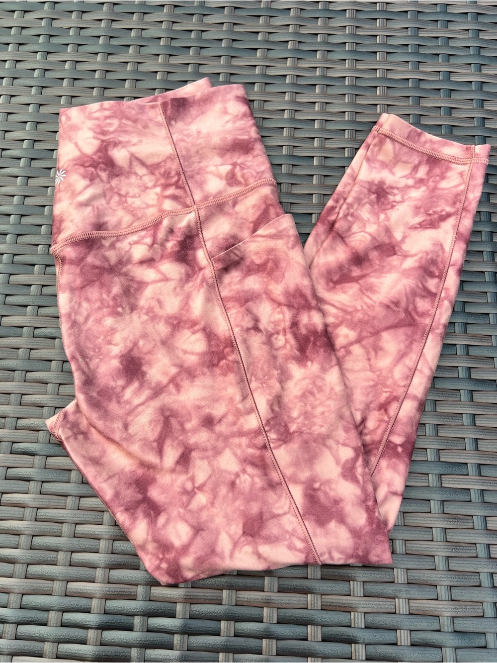 Athleta Salutation Stash Pocket II 7/8 Tights S/P Pink Purple Tie Dye